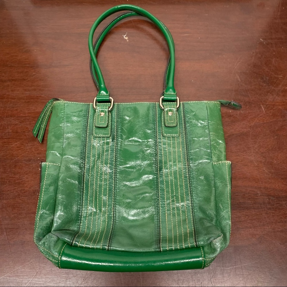 peck and peck green leather purse shoulder bag zip closure